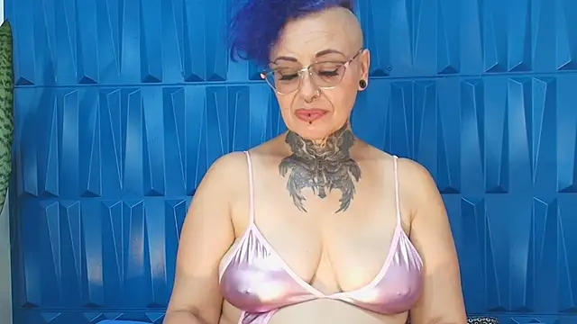Snapshot of SandyyRose chatting on 12, 2, 2025 SandyyRose online show from 12, 2, 2025