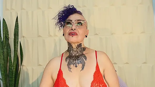 Snapshot of SandyyRose chatting on 7, 3, 2025 SandyyRose online show from 7, 3, 2025
