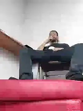 AndresSmith   online show from 16, 12, 2024