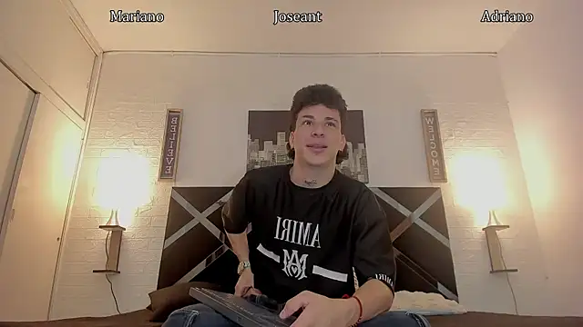 Snapshot of nakedfoam1 chatting on 11, 10, 2025 nakedfoam1 online show from 11, 10, 2025