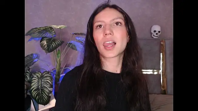 Snapshot of Bianca_ks chatting on 11, 10, 2025 Bianca ks online show from 11, 10, 2025