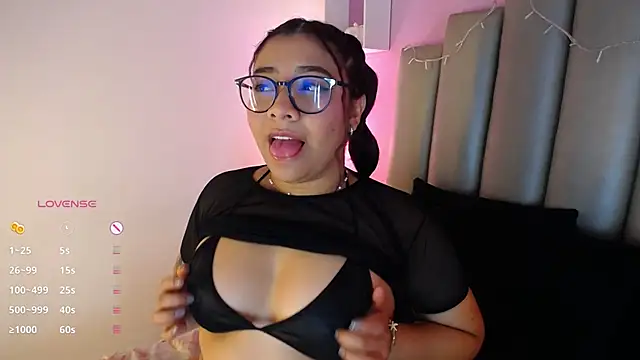 MeghanBurn online show from 22, 3, 2025