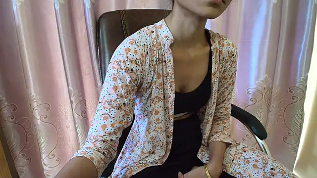 Srabontii online show from 4, 10, 2025