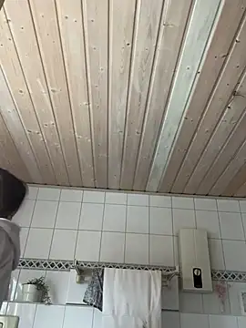 Milla  one online show from 26, 2, 2025