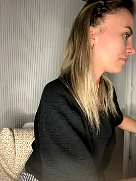 Milla  one online show from 19, 10, 2025