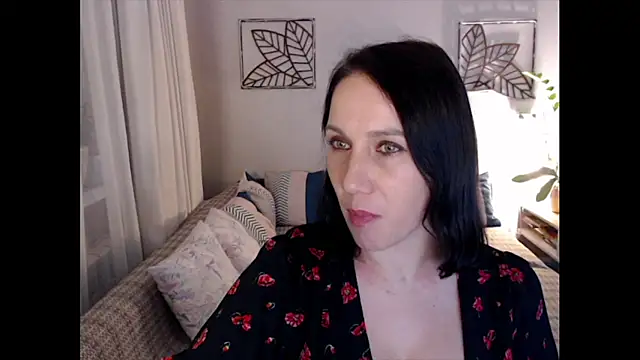 pepper milf online show from 3, 4, 2026