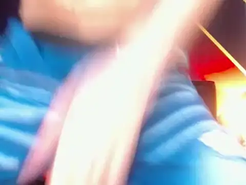 Snapshot of CindyandCarlo chatting on 17, 1, 2025 CindyandCarlo online show from 17, 1, 2025