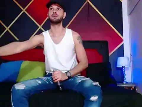 Snapshot of CindyandCarlo chatting on 13, 3, 2025 CindyandCarlo online show from 13, 3, 2025