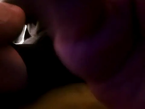 Snapshot of ed44435 chatting on 1, 12, 2025 ed44435 online show from 1, 12, 2025