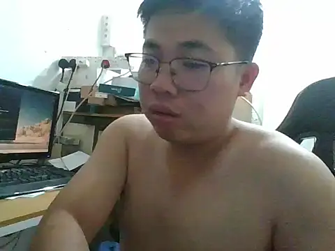 Snapshot of shyboymasturbation chatting on 17, 1, 2025 shyboymasturbation online show from 17, 1, 2025