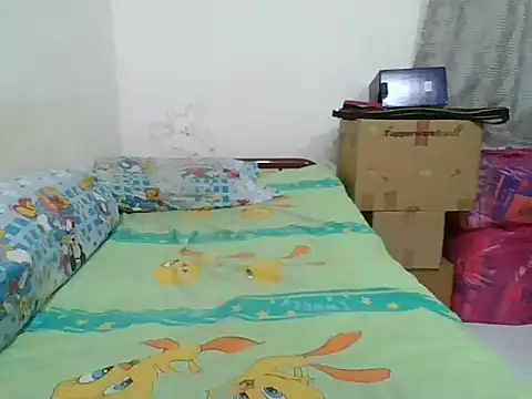 Snapshot of shyboymasturbation chatting on 18, 2, 2025 shyboymasturbation online show from 18, 2, 2025