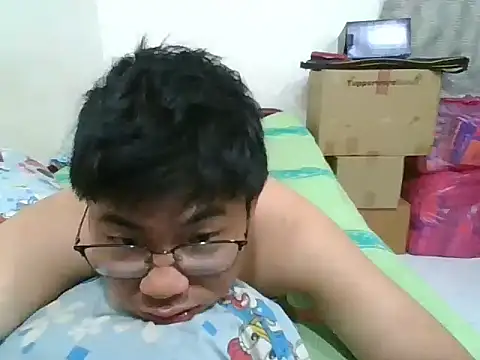 Snapshot of shyboymasturbation chatting on 19, 2, 2025 shyboymasturbation online show from 19, 2, 2025