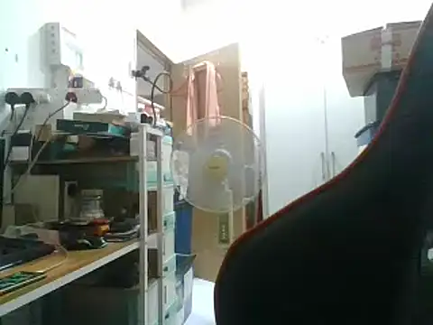 Snapshot of shyboymasturbation chatting on 25, 2, 2025 shyboymasturbation online show from 25, 2, 2025