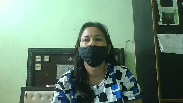 Snapshot of couplesuni chatting on 9, 5, 2026 couplesuni online show from 9, 5, 2026