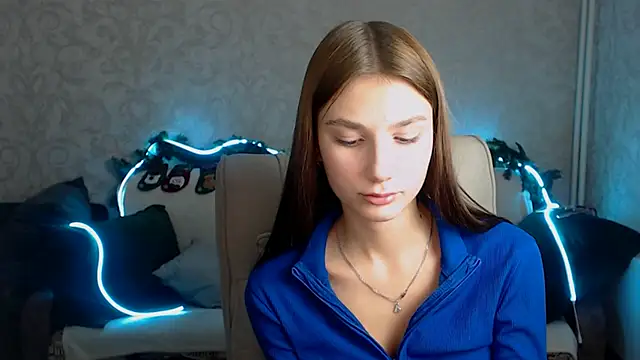 Snapshot of AnaHoney chatting on 5, 12, 2024 AnaHoney online show from 5, 12, 2024