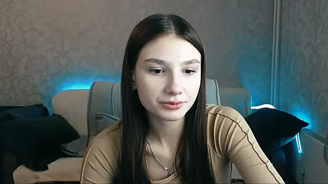 Snapshot of AnaHoney chatting on 7, 2, 2025 AnaHoney online show from 7, 2, 2025