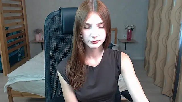 Snapshot of AnaHoney chatting on 20, 10, 2025 AnaHoney online show from 20, 10, 2025