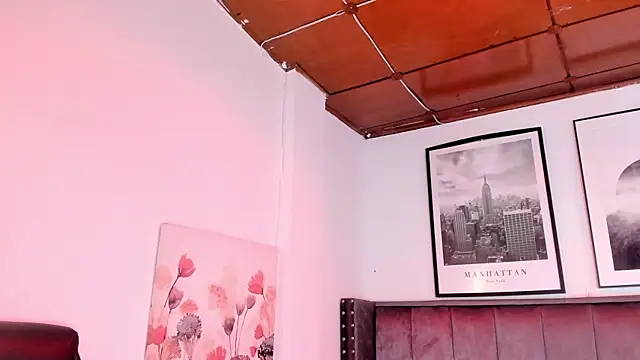 Snapshot of Alaia_Cute chatting on 10, 1, 2026 Alaia Cute online show from 10, 1, 2026