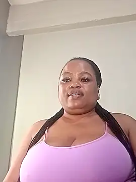 Snapshot of hugemelonsxxx chatting on 9, 10, 2025 hugemelonsxxx online show from 9, 10, 2025