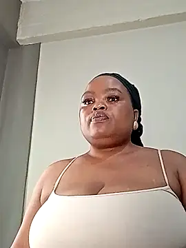 Snapshot of hugemelonsxxx chatting on 14, 10, 2025 hugemelonsxxx online show from 14, 10, 2025