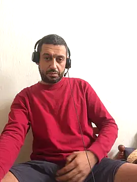 Snapshot of elmarroqui chatting on 29, 9, 2025 elmarroqui online show from 29, 9, 2025