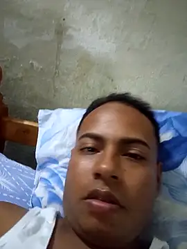 Snapshot of AlkalineCalmness chatting on 5, 12, 2025 AlkalineCalmness online show from 5, 12, 2025