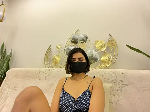 Snapshot of MaYaa__11 chatting on 18, 2, 2025 MaYaa 11 online show from 18, 2, 2025