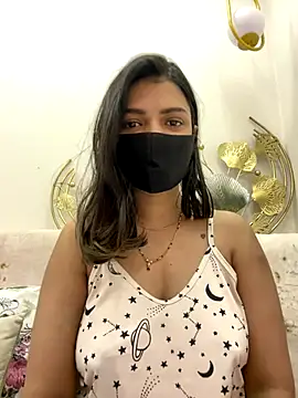 Snapshot of MaYaa__11 chatting on 20, 11, 2025 MaYaa 11 online show from 20, 11, 2025