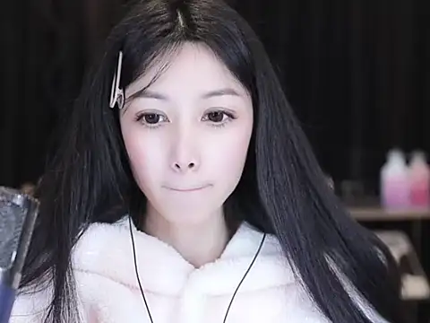 Nuyoah-77 online show from 16, 1, 2026