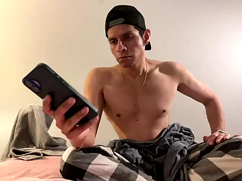 Snapshot of JosephAKenwood chatting on 12, 10, 2025 JosephAKenwood online show from 12, 10, 2025