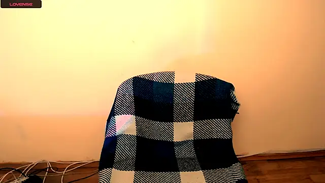 Snapshot of Felliciya chatting on 4, 12, 2025 Felliciya online show from 4, 12, 2025