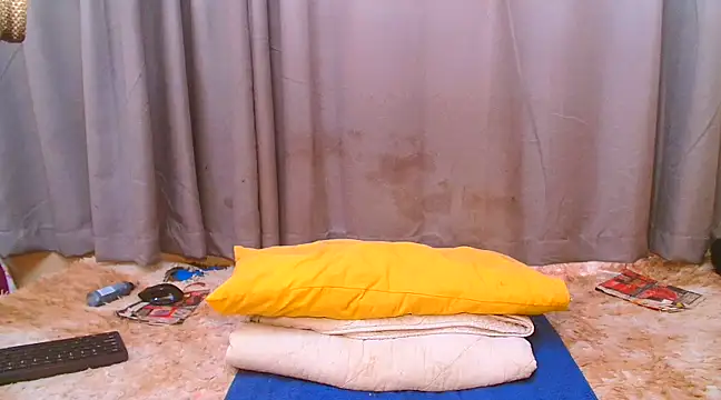 Snapshot of SexyCamilaxx chatting on 9, 2, 2025 SexyCamilaxx online show from 9, 2, 2025