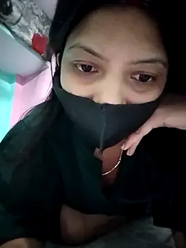 Hotty-Divya online show from 6, 4, 2026