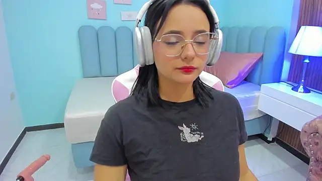 Snapshot of kae_styles chatting on 7, 2, 2025 kae styles online show from 7, 2, 2025