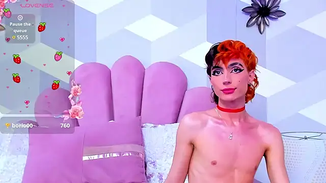 Snapshot of KylieMonnett chatting on 4, 2, 2025 KylieMonnett online show from 4, 2, 2025