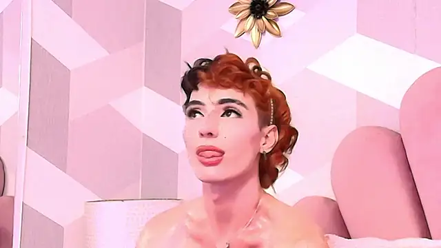 Snapshot of KylieMonnett chatting on 18, 1, 2026 KylieMonnett online show from 18, 1, 2026