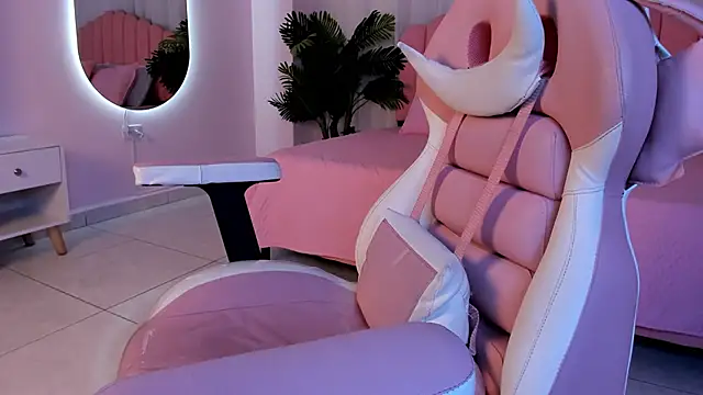 Brianna bigboobs online show from 18, 3, 2025