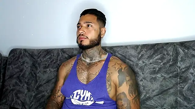 Snapshot of Exotic_tatto27121 chatting on 18, 1, 2025 Exotic tatto27121 online show from 18, 1, 2025