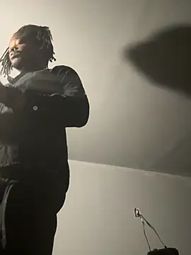 SluttyLyfe4L online show from 25, 3, 2026