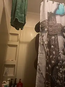 SluttyLyfe4L online show from 15, 4, 2026