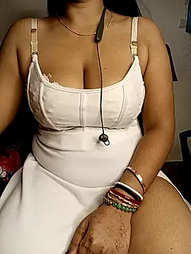 Snapshot of Sony-Model chatting on 29, 10, 2025 Sony-Model online show from 29, 10, 2025