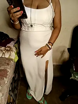 Snapshot of Sony-Model chatting on 30, 11, 2025 Sony-Model online show from 30, 11, 2025