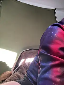 theoneandonlyniko online show from 18, 4, 2026