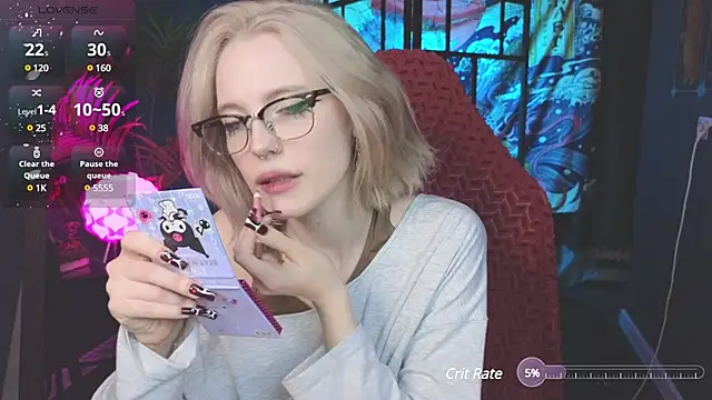 Crackling Tatii online show from 11, 3, 2025