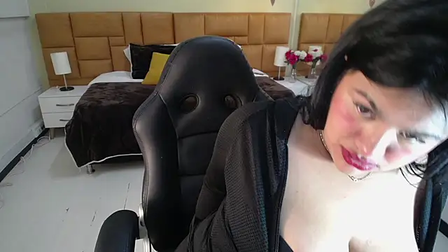 Snapshot of _Dulcinea_1 chatting on 3, 3, 2025 Dulcinea 1 online show from 3, 3, 2025