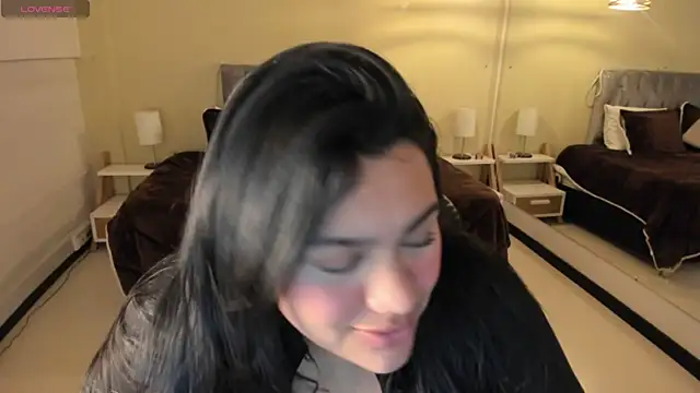 Snapshot of _Dulcinea_1 chatting on 8, 10, 2025 Dulcinea 1 online show from 8, 10, 2025