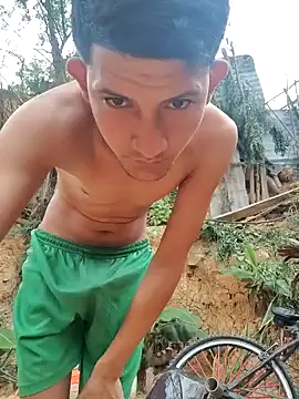 Valentinacuc online show from 6, 2, 2026