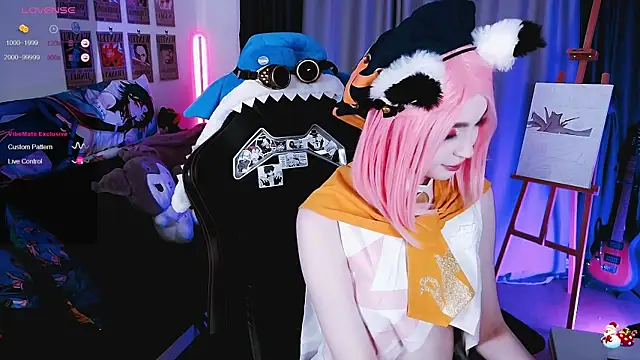 Snapshot of _Sparkland_ chatting on 7, 2, 2025 Sparkland online show from 7, 2, 2025