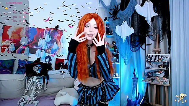 Snapshot of _Sparkland_ chatting on 3, 11, 2025 Sparkland online show from 3, 11, 2025