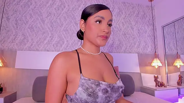 AishaPeyton online show from 5, 12, 2025